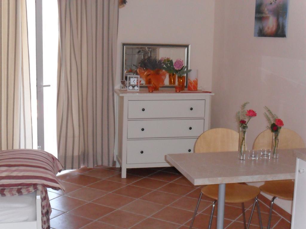 Appartementhaus Elena Jelsa  Ngoại thất bức ảnh